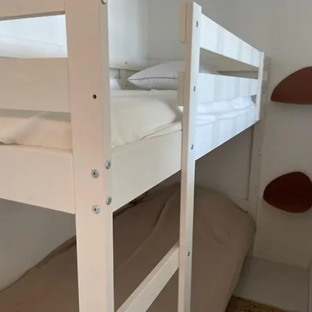 Apartment Renove Avec Climatisation, Terrasse Et Parking Prive - Fr-1-731-96 Le Grau-du-Roi