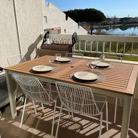 Renove Avec Climatisation, Terrasse Et Parking Prive - Fr-1-731-96